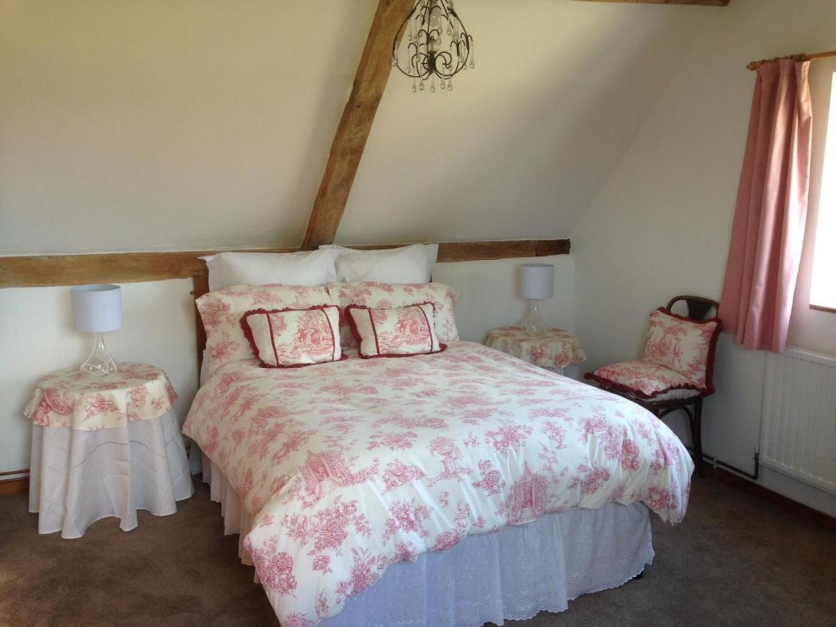 Dairy Cottage Cockley Cley Bagian luar foto