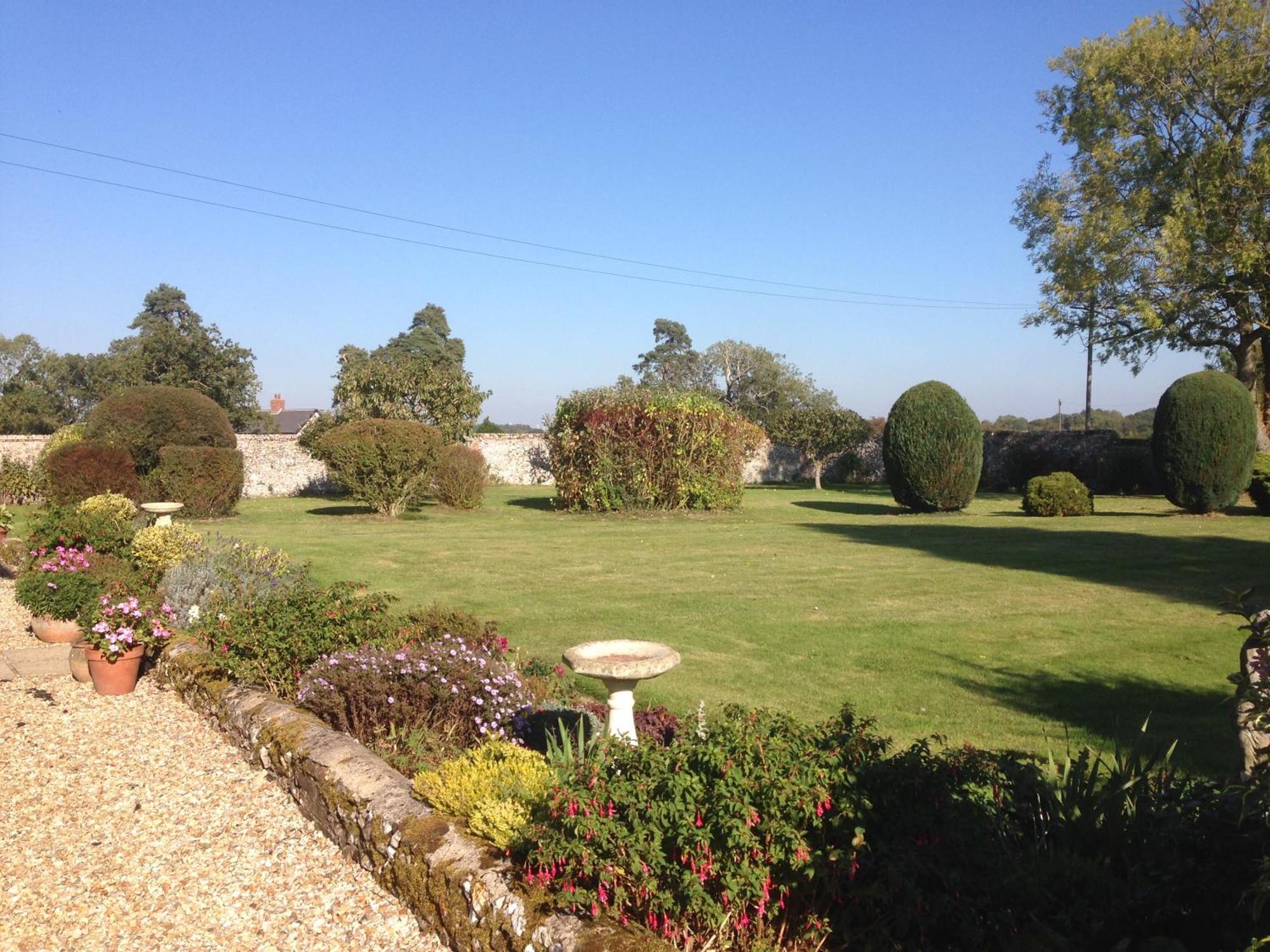 Dairy Cottage Cockley Cley Bagian luar foto